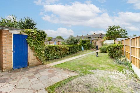38 Clay Hill Road, Basildon, SS16 5DX