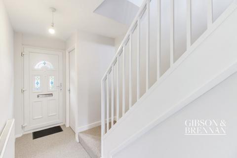 38 Clay Hill Road, Basildon, SS16 5DX
