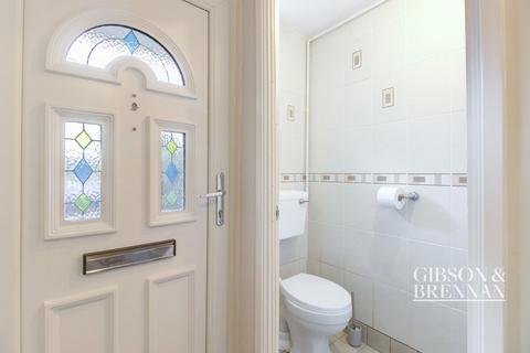38 Clay Hill Road, Basildon, SS16 5DX