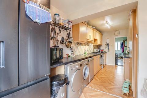 3 bedroom terraced house for sale, Nicholson Road, Thundersley