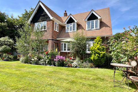 4 bedroom detached house for sale, Park Lane, Milford on Sea, Lymington, Hampshire, SO41