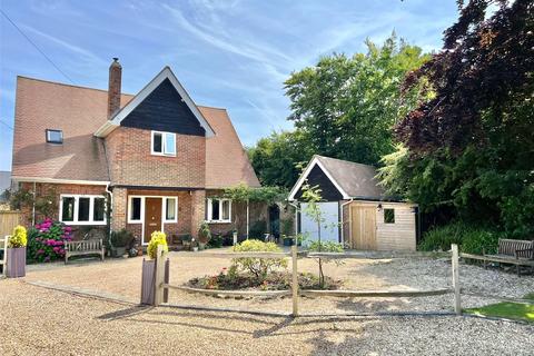 4 bedroom detached house for sale, Park Lane, Milford on Sea, Lymington, Hampshire, SO41