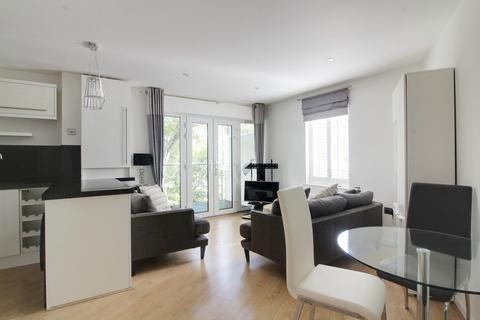 2 bedroom apartment for sale, Leigh Brook Mews, Leigh On Sea SS9