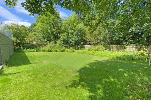 4 bedroom semi-detached house for sale, Dorset Close, Harrogate