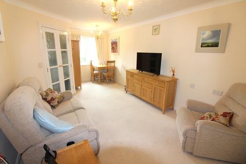 1 bedroom flat for sale, The Green , Chipping Norton OX7