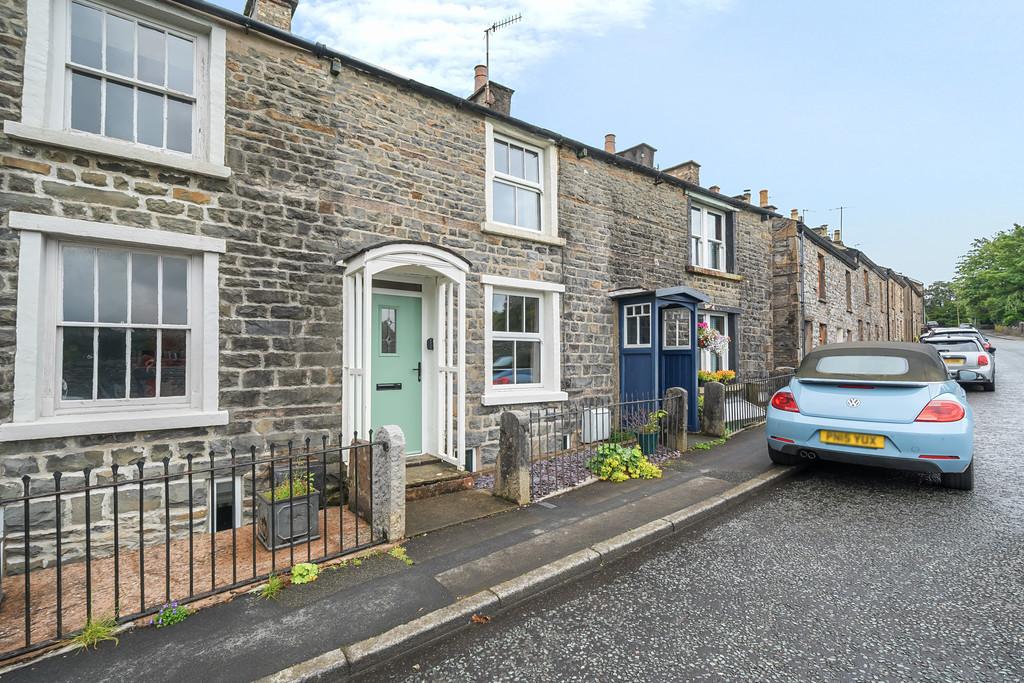 6 Lotfus Hill