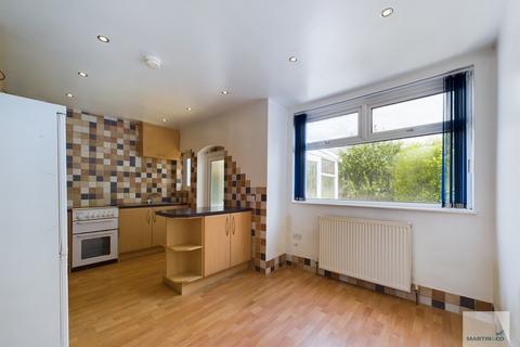 2 bedroom terraced house for sale, Robinet Road, Beeston