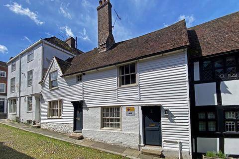 3 bedroom cottage for sale, West Street, Rye, East Sussex, TN31 7ES