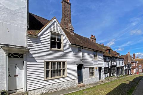 3 bedroom cottage for sale, West Street, Rye, East Sussex, TN31 7ES