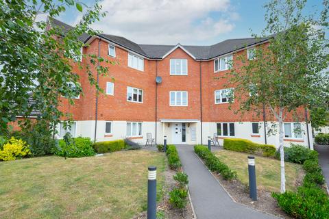 2 bedroom apartment to rent, Hornchurch Square, Farnborough, GU14