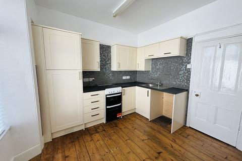 1 bedroom apartment to rent, St. James Street, Penzance