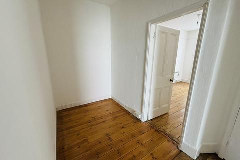 1 bedroom apartment to rent, St. James Street, Penzance