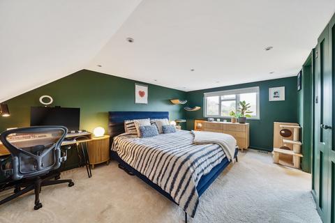 4 bedroom semi-detached house for sale, Hopwood Gardens, Tunbridge Wells