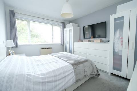 144 Dyke Drive, Orpington, BR5 4LZ