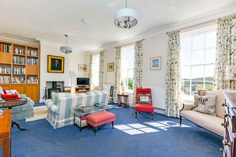 14 Gwarak Riel, Truro, TR1 1FB
