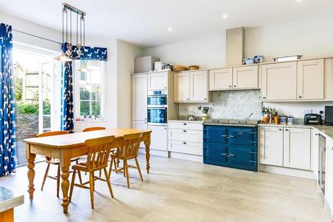 14 Gwarak Riel, Truro, TR1 1FB