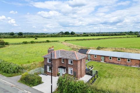 3 bedroom detached house for sale, The Orchard, Saltney Ferry CH4