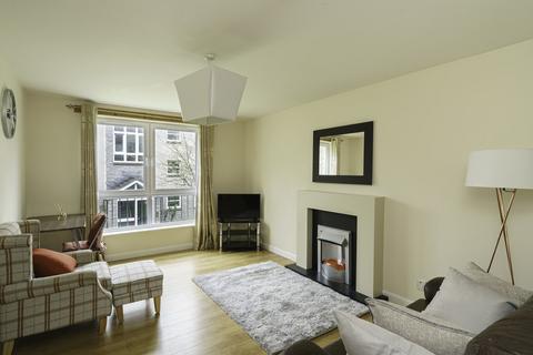 2 bedroom apartment to rent, South College Street, Aberdeen