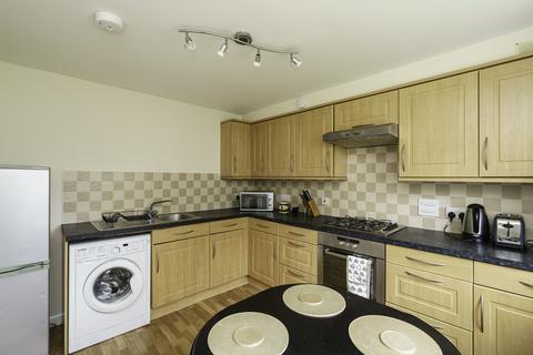 2 bedroom apartment to rent, South College Street, Aberdeen