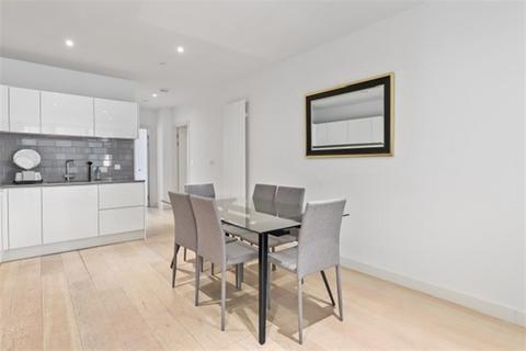 3 bedroom flat to rent, 30 Schooner Road, London E16