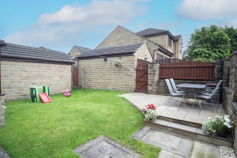 5 Bracken Close, Mirfield, WF14 0HA