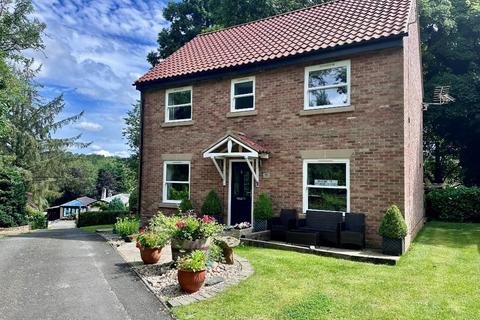 4 bedroom detached house for sale, East Side, Hutton Rudby, Yarm, North Yorkshire
