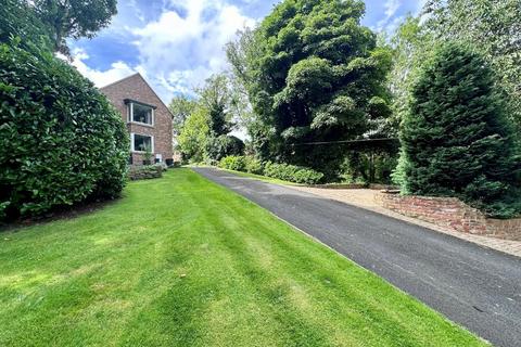 4 bedroom detached house for sale, East Side, Hutton Rudby, Yarm, North Yorkshire