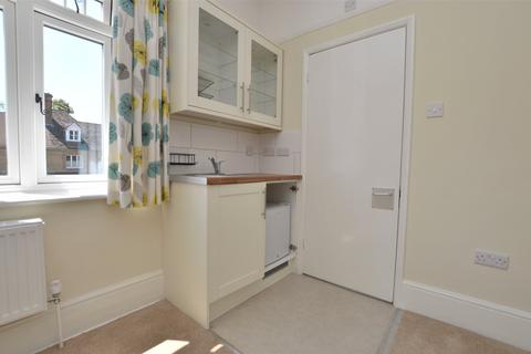 1 bedroom apartment to rent, Somers Road, Surrey RH2