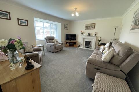 3 bedroom detached bungalow for sale, The Paddock, Cowbit