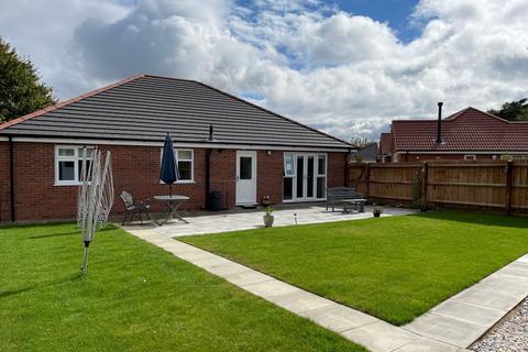 3 bedroom detached bungalow for sale, The Paddock, Cowbit