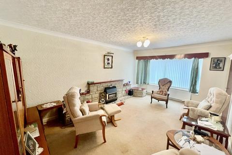 2 bedroom detached bungalow for sale, Westminster Drive, Spalding