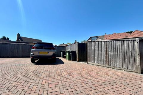 2a Romill Close, West End, Southampton, SO18 3NE