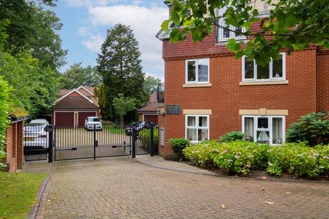 2 bedroom apartment for sale, Ashdown Place, Stanstead Road, Caterham