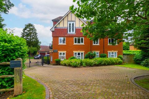 2 bedroom apartment for sale, Ashdown Place, Stanstead Road, Caterham