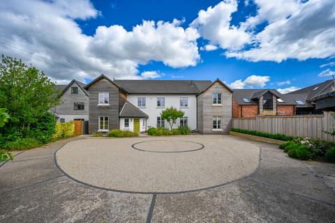 5 bedroom detached house for sale, Weston Road, Weston-on-Trent