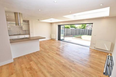 5 bedroom semi-detached house for sale, Shernolds, Maidstone