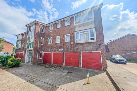 1 bedroom flat for sale, Crowden Way, North Thamesmead