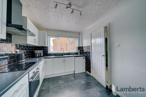 32 Croome Close, Redditch, B98 0SU