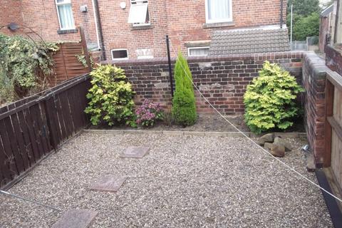 2 bedroom house to rent, New Street, Wombwell