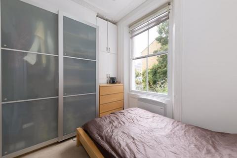 1 bedroom flat for sale, Bassein Park Road W12