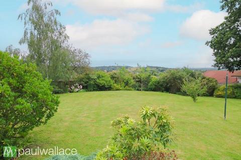 3 bedroom detached bungalow for sale, Banes Down, Nazeing