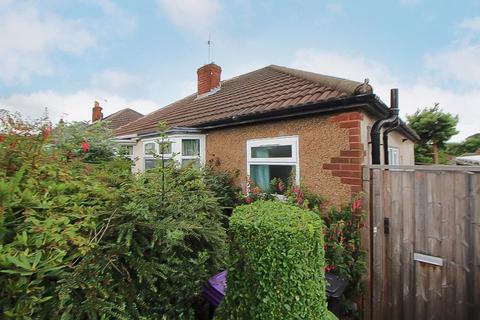 2 bedroom bungalow for sale, Pruden Avenue, LANESFIELD, WV4 6PT