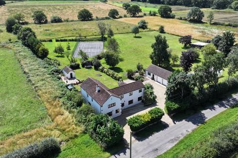 4 bedroom detached house for sale, Moorlands, Moor Lane, Roughton