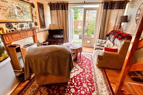 2 bedroom end of terrace house for sale, Blackham Drive, Sutton Coldfield, B73 5HG