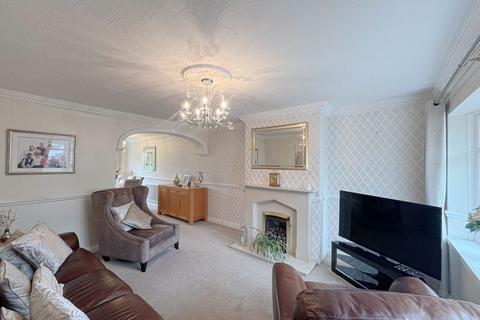 3 bedroom detached house for sale, Mowbray Croft, Burntwood, WS7 1QB