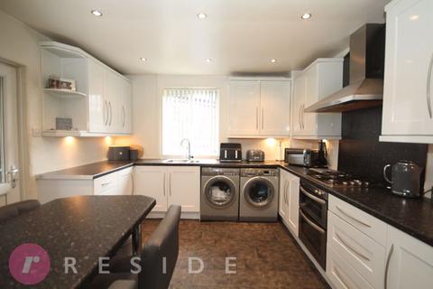 3 bedroom semi-detached house for sale, Oakcliffe Road, Rochdale OL12