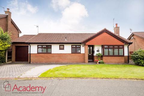 2 bedroom detached bungalow for sale, Rainbow Close, Widnes