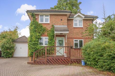 4 bedroom detached house for sale, Bolle Road, Alton