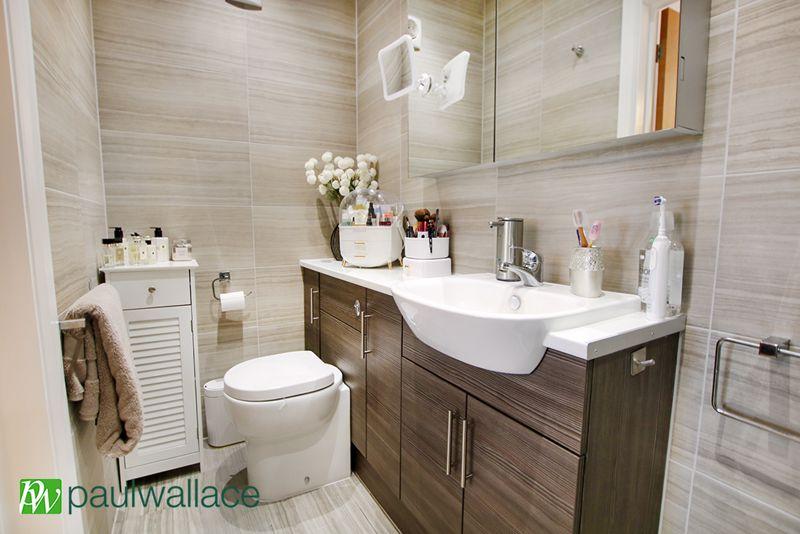 Bedroom Two En-Suite