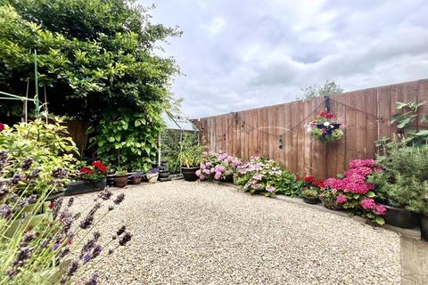 26 Bentley Grove, Calne, SN11 8EJ